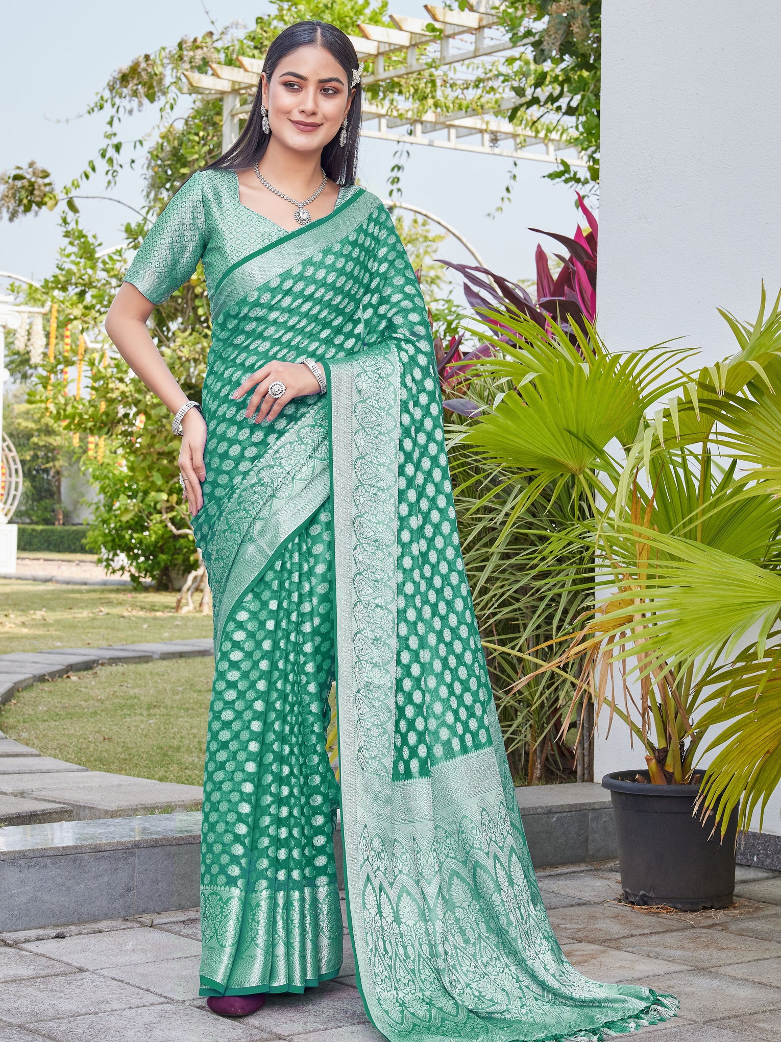 Rama Green Georgette Saree ANSH - View 2