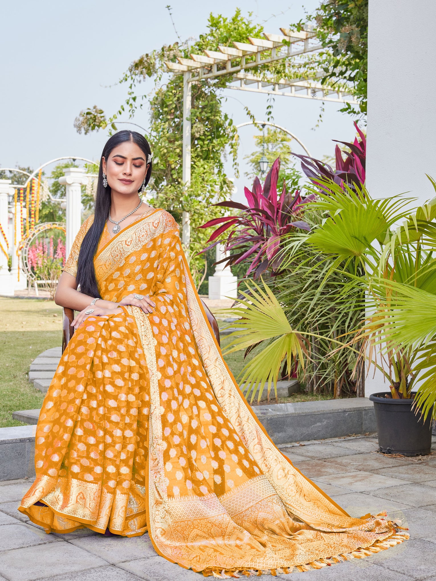 Gold Georgette Saree BATA - View 3