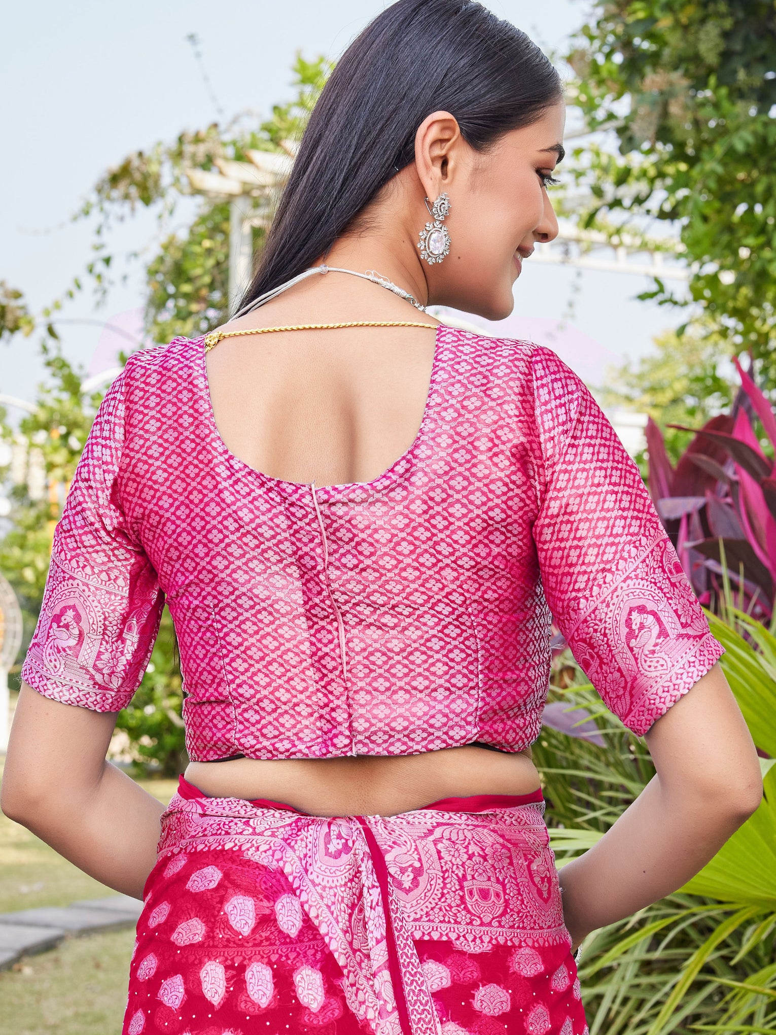 Rani Georgette Saree BATA - View 9