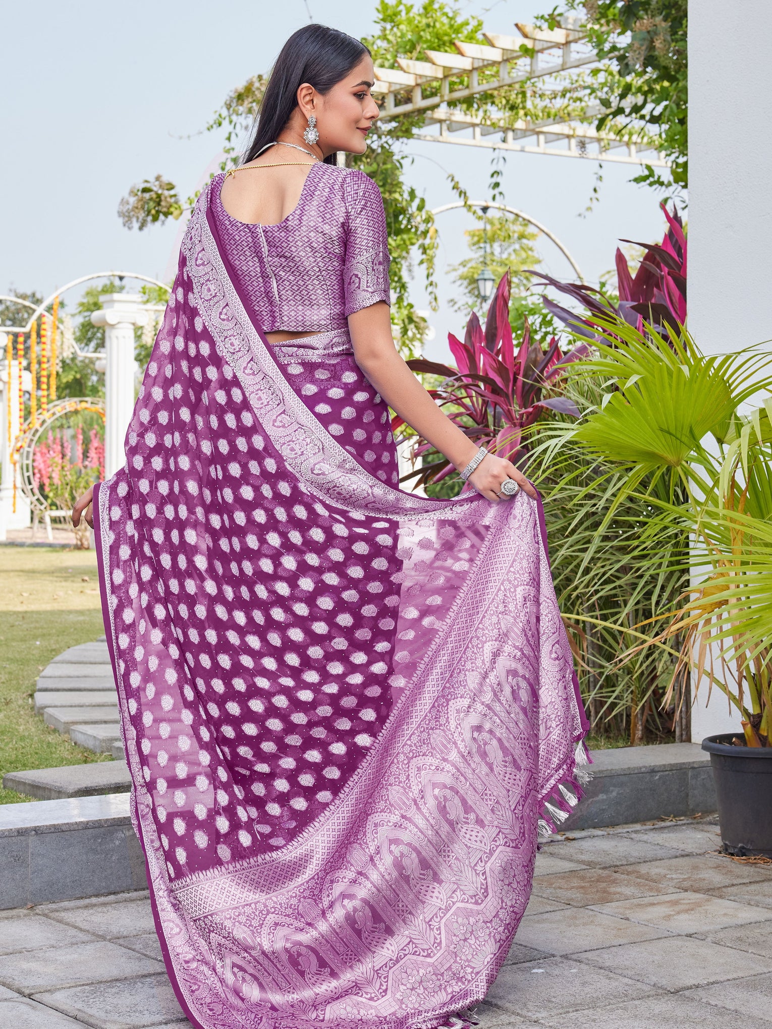 Wine Georgette Saree BATA - View 4