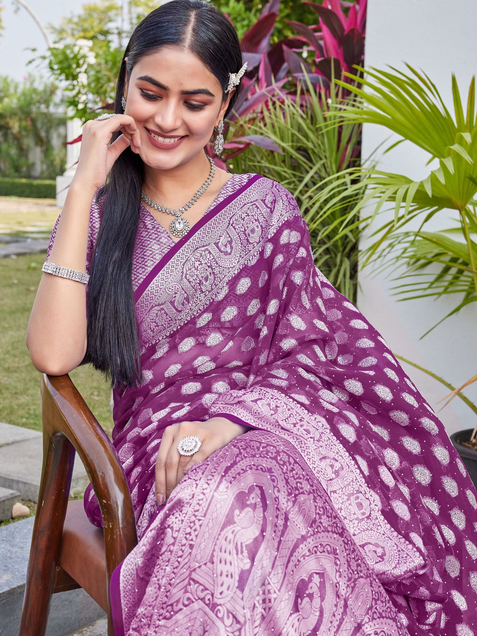 Wine Georgette Saree BATA - View 7