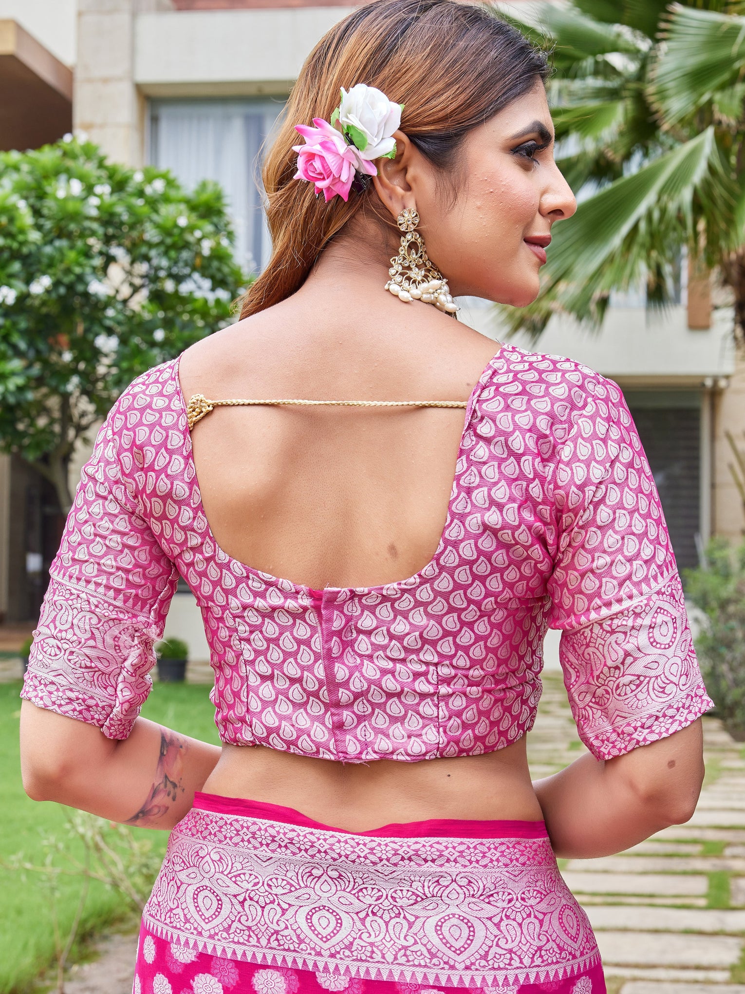 Rani Georgette Saree DUMAS - View 9