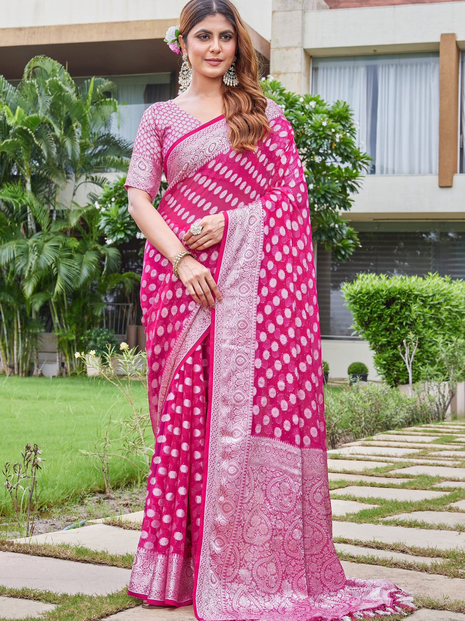 Rani Georgette Saree DUMAS - View 1