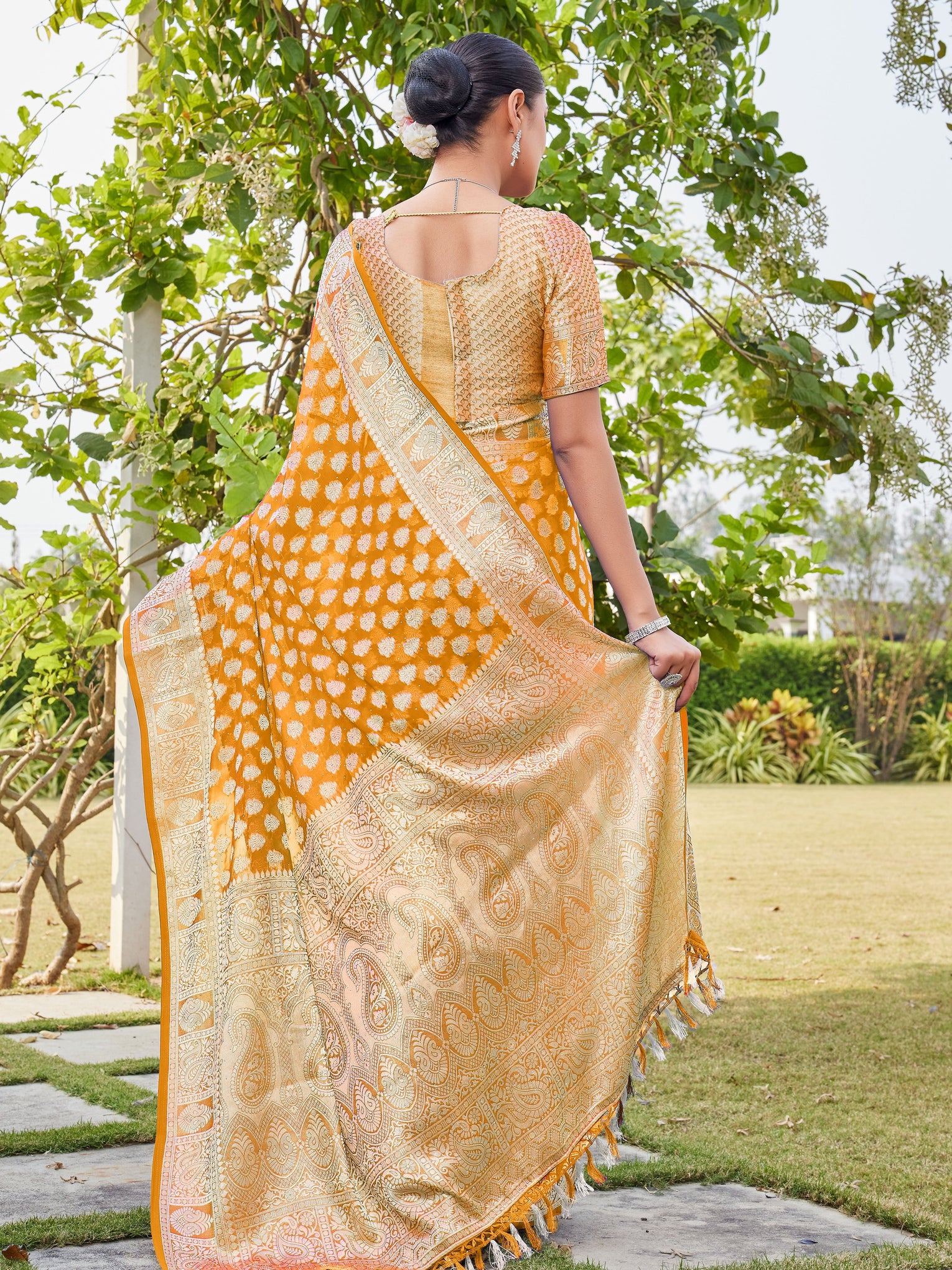 Gold Georgette Saree MAHESH - View 4