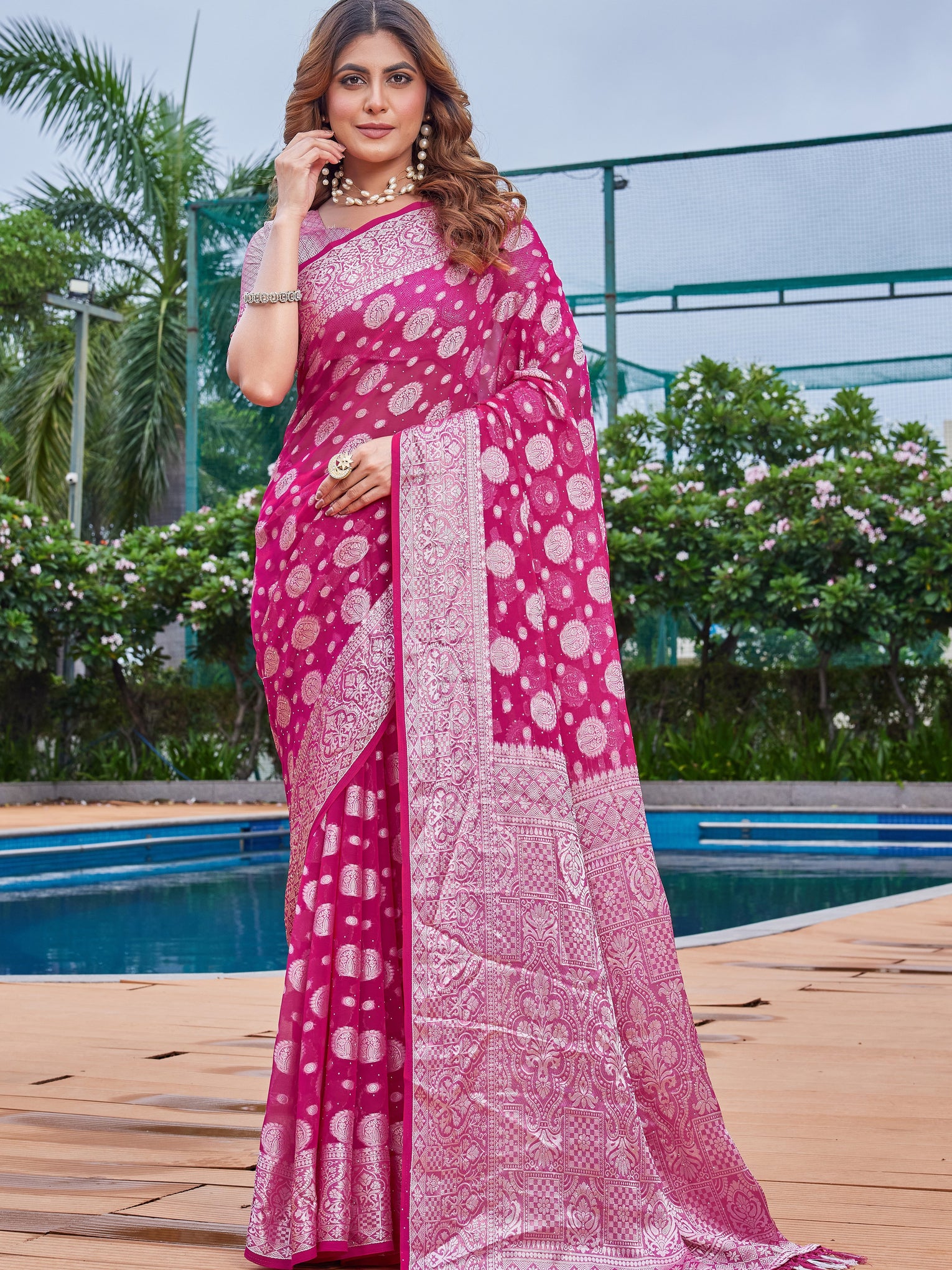 Rani Georgette Saree MAJURA - View 1