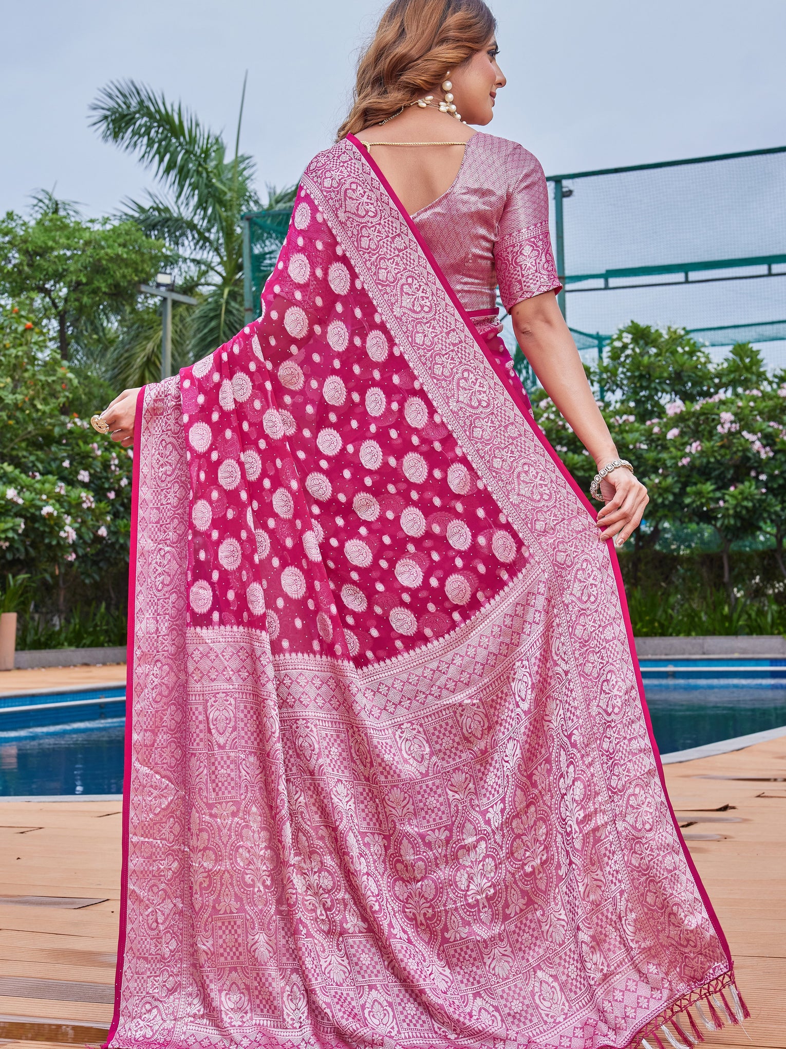 Rani Georgette Saree MAJURA - View 4
