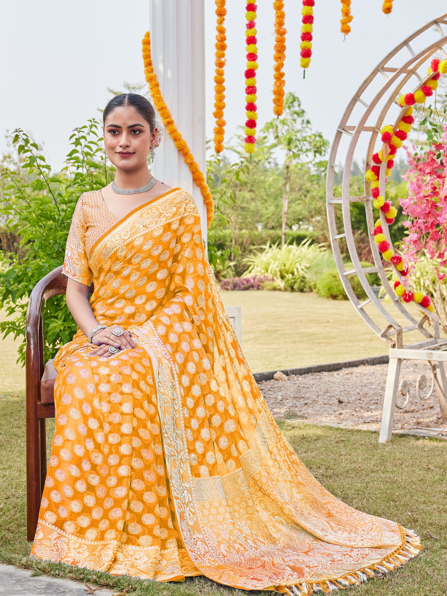 Gold Georgette Saree MANISH - View 3