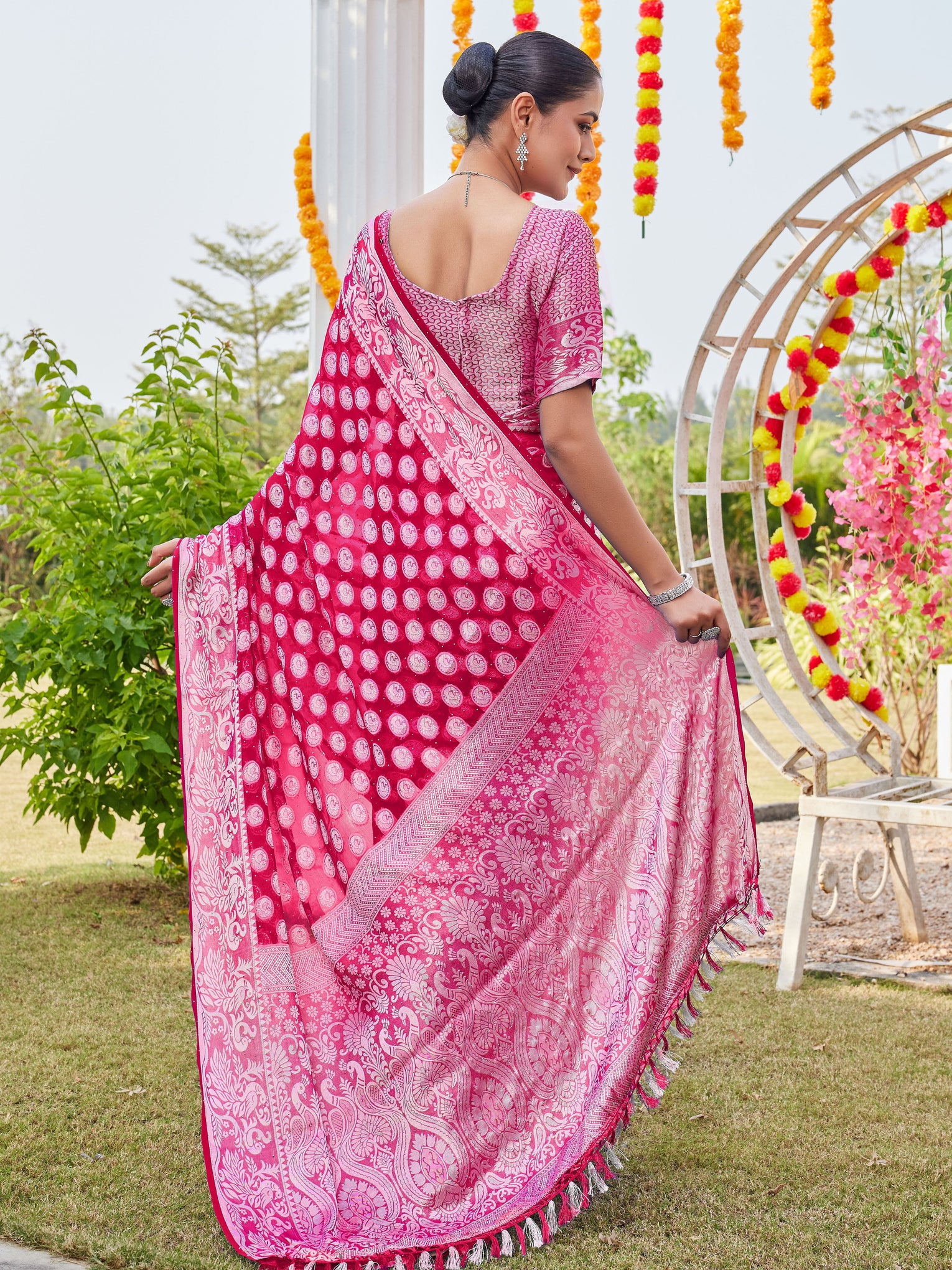 Rani Georgette Saree MANISH - View 4
