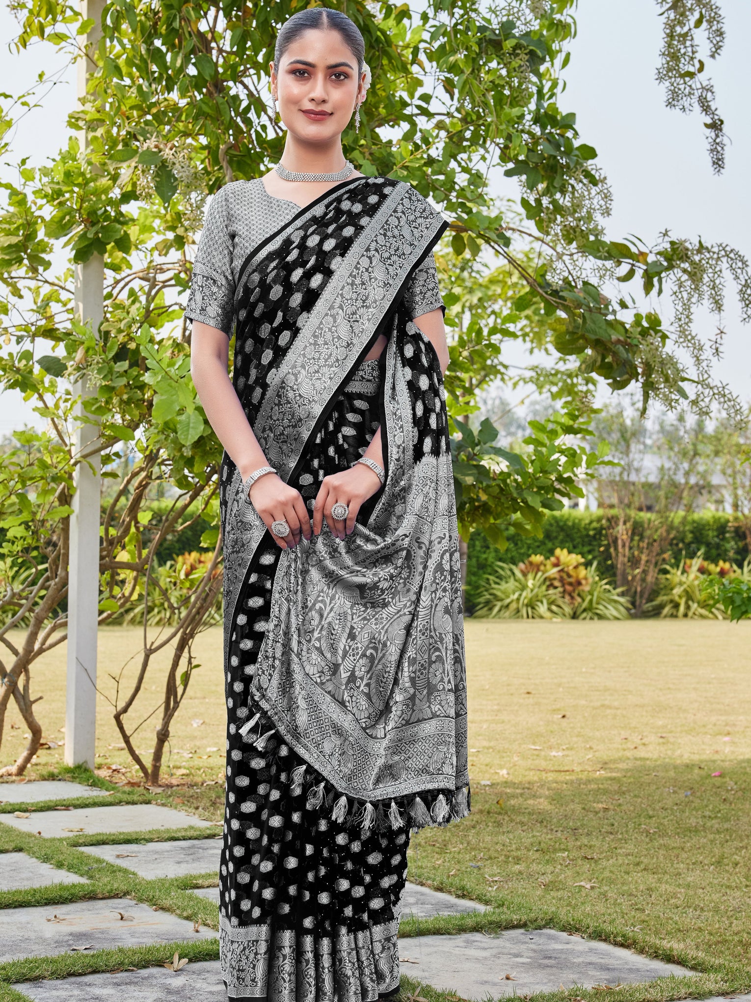 Black Georgette Saree PANKAJ - View 5