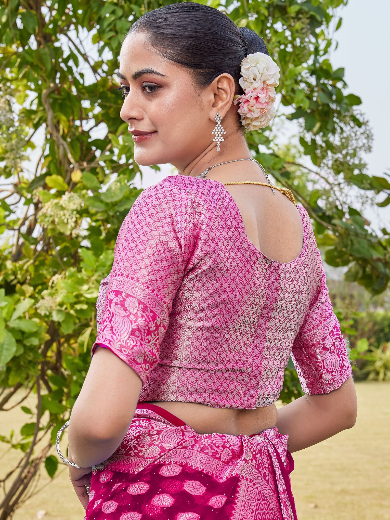 Rani Georgette Saree PANKAJ - View 9