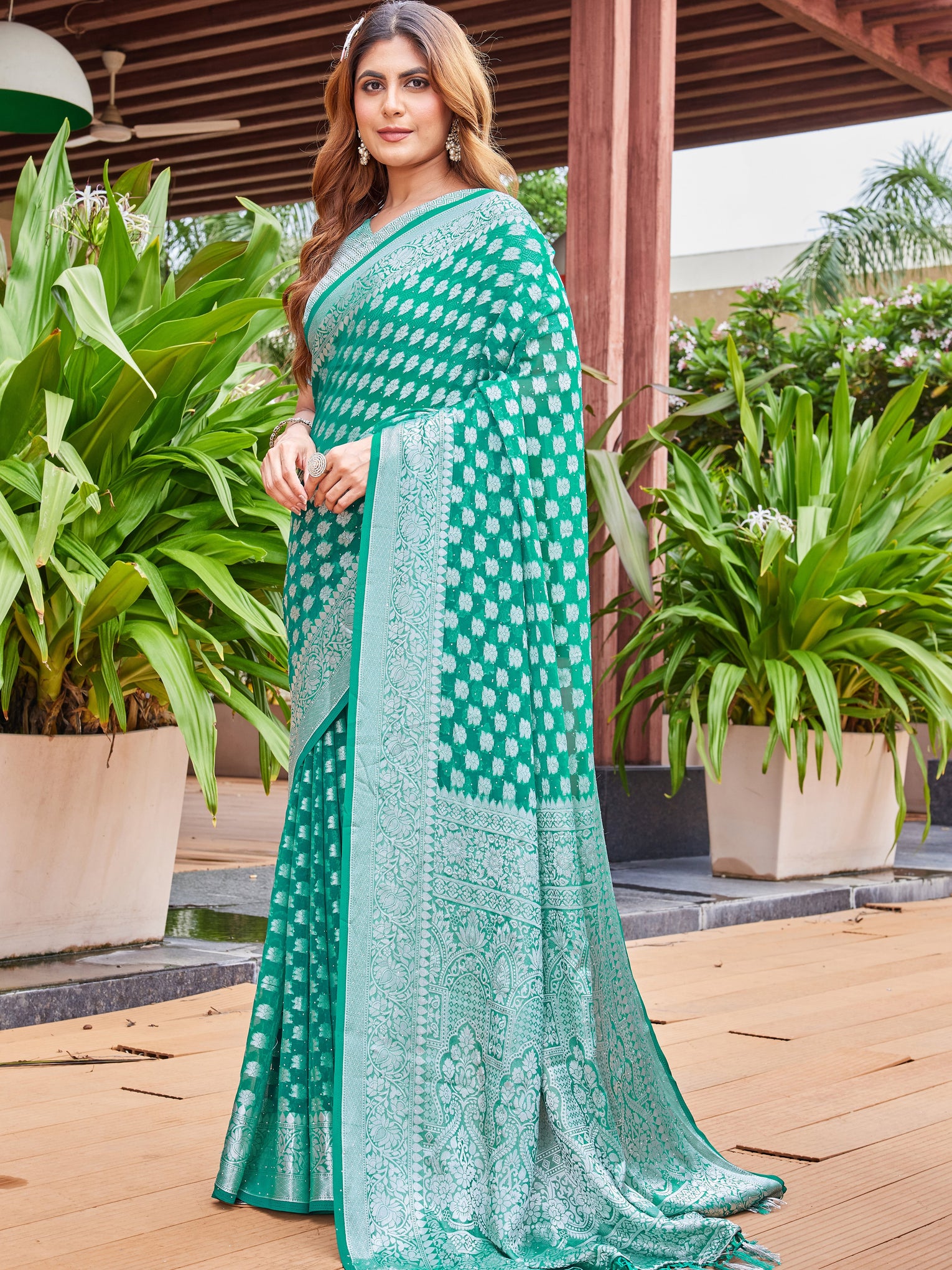 Green Georgette Saree PIPLOD - View 5