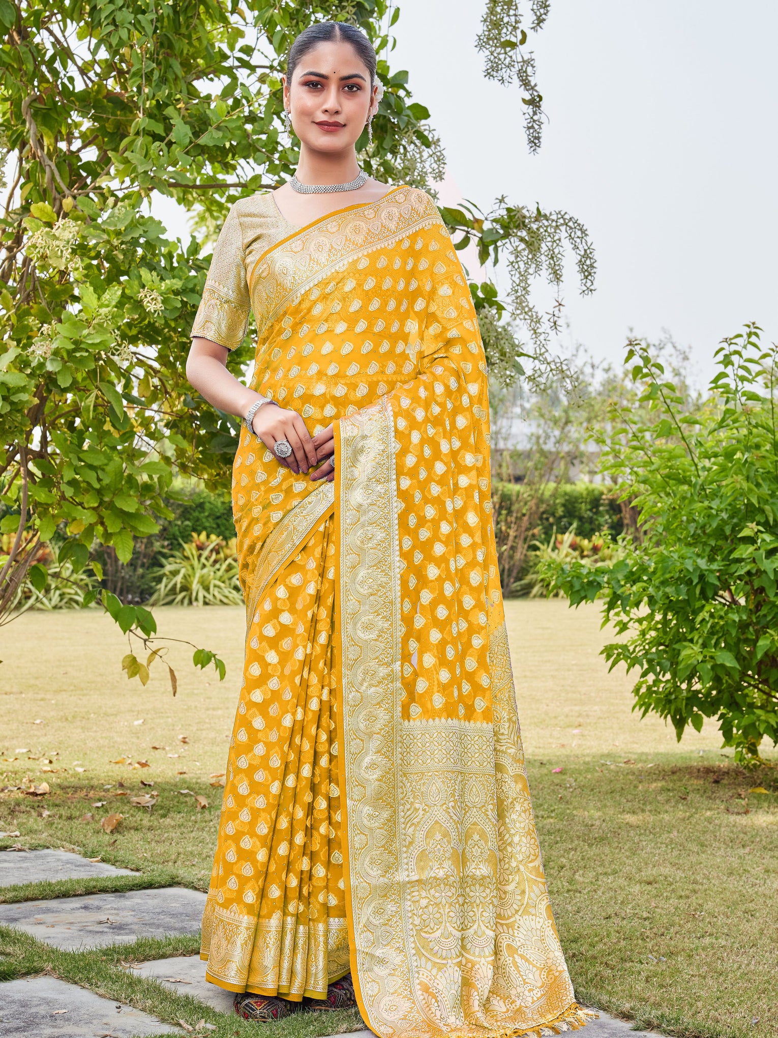 Gold Georgette Saree RAJESH - View 1