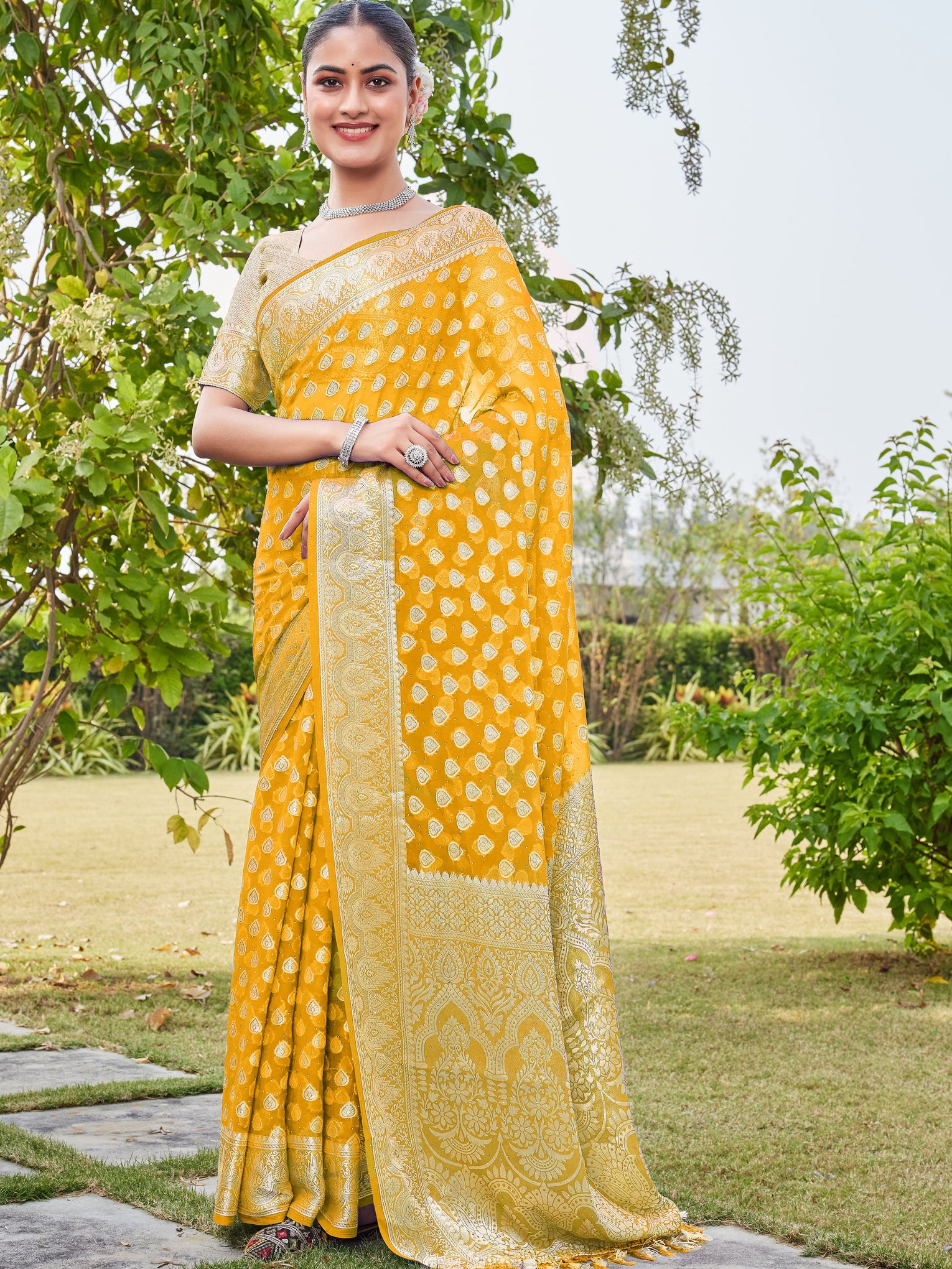 Gold Georgette Saree RAJESH - View 3