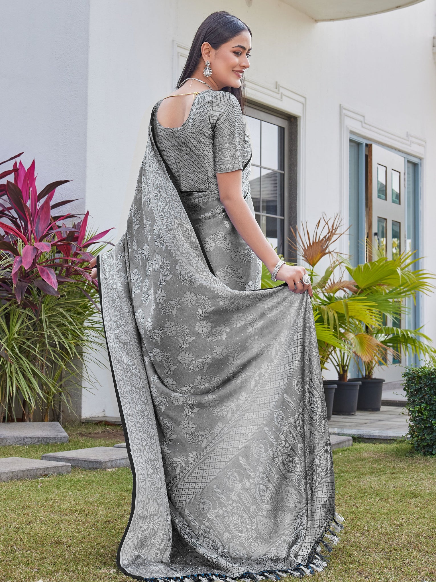 Charcoal Grey Georgette Saree RITU - View 4
