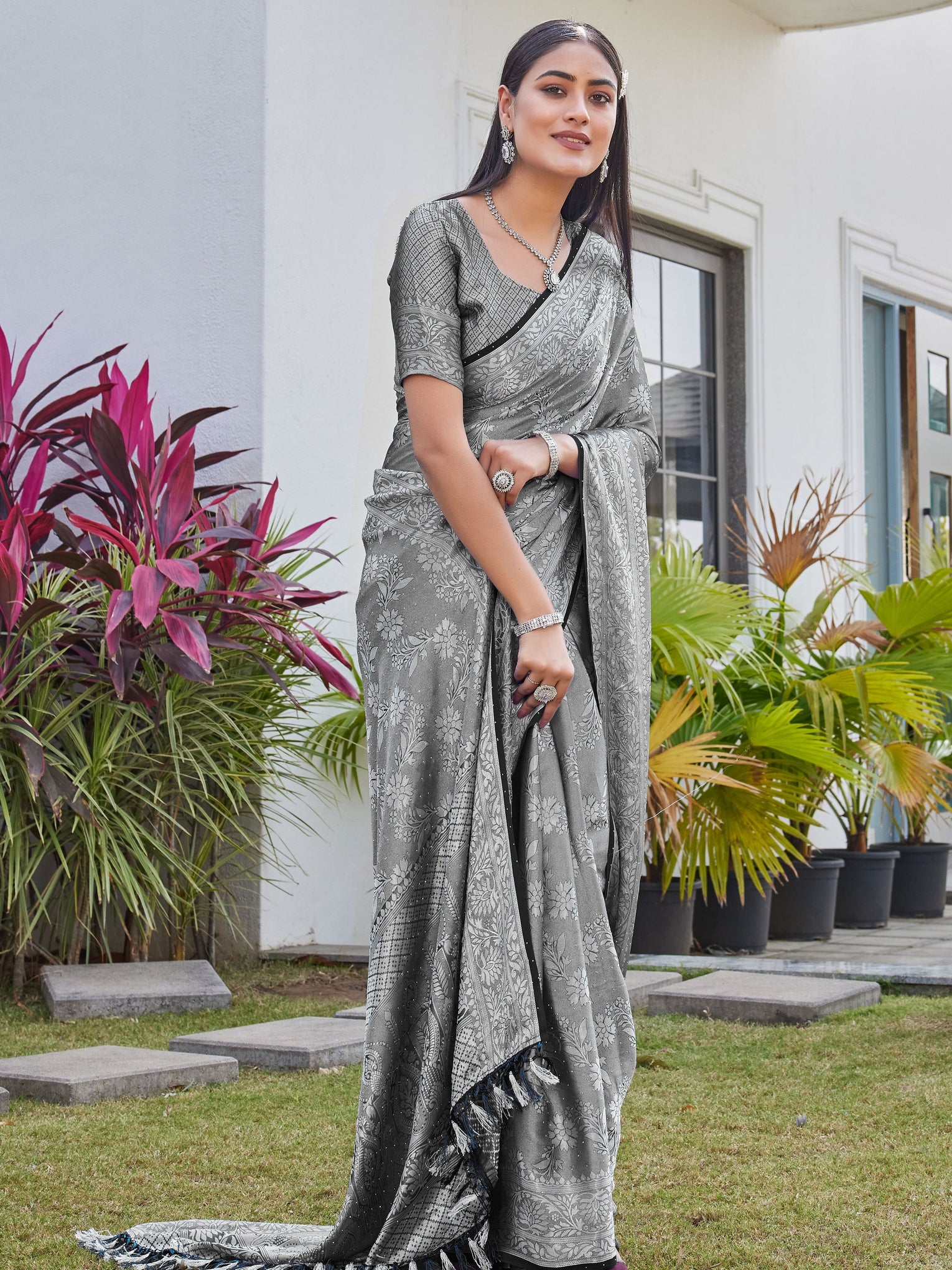Charcoal Grey Georgette Saree RITU - View 6