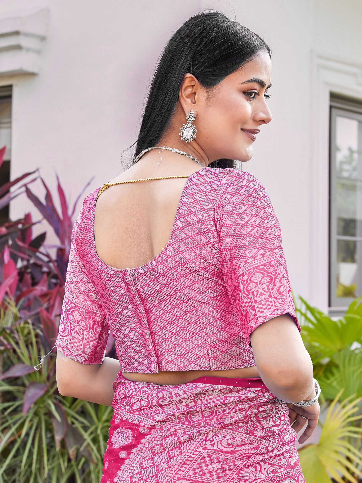Rani Pink Georgette Saree RIYA - View 9